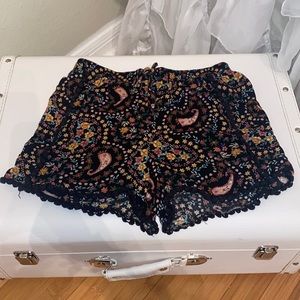 Girls , youth shorts